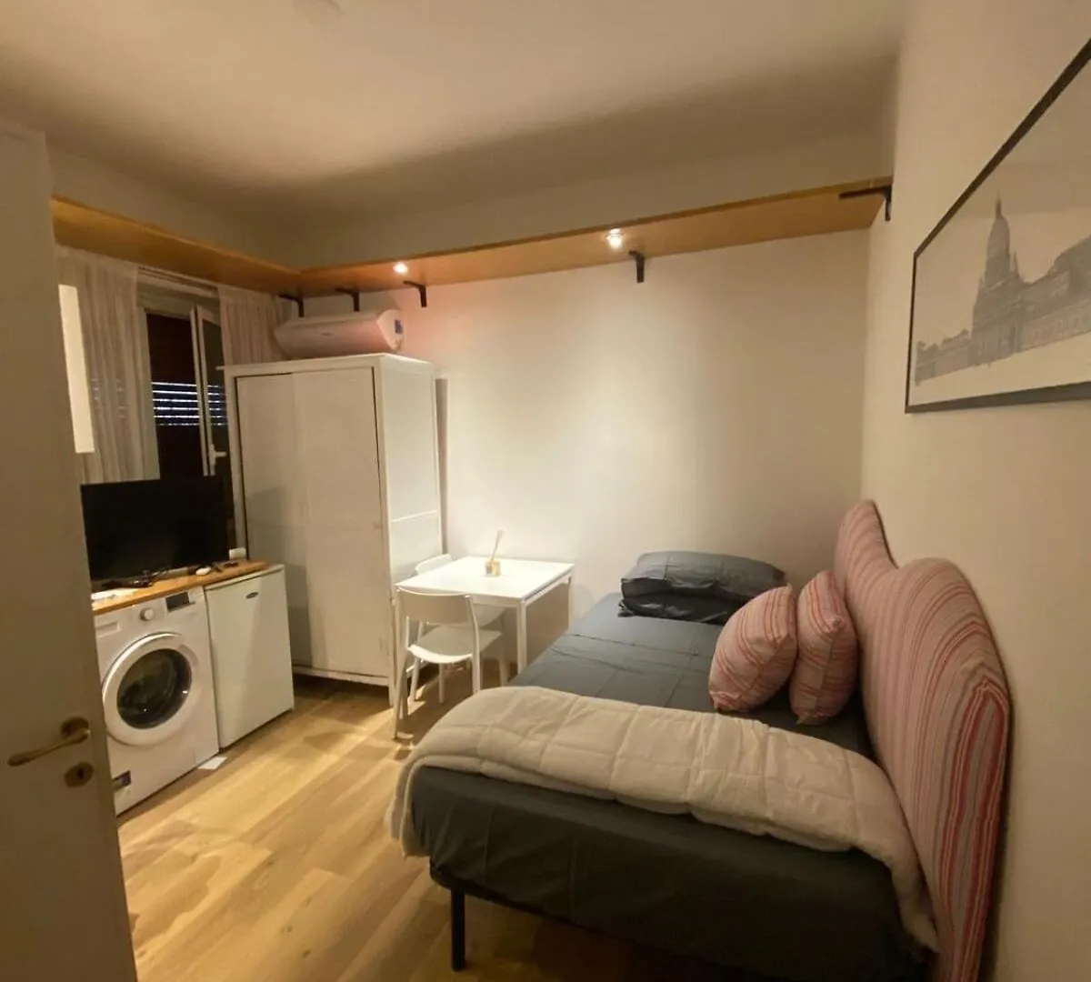 Apartment Domus Vaticano 48 Rome